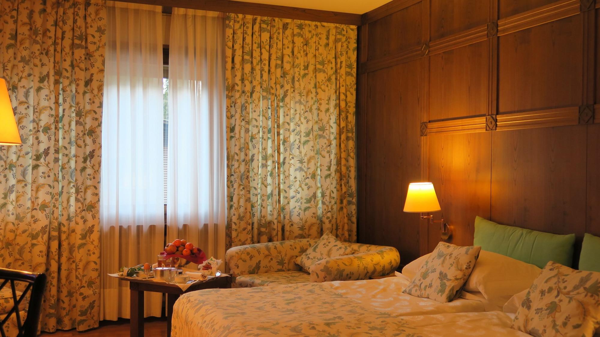 Savoia Palace Hotel Madonna Exterior foto